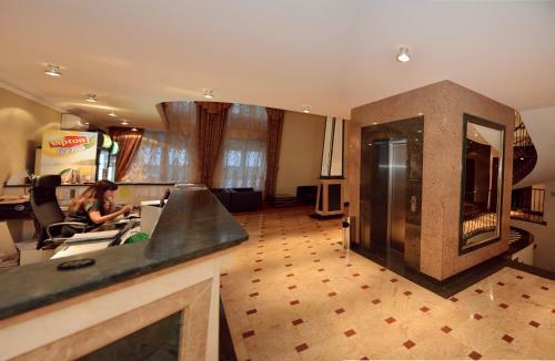 Armenia Hotel