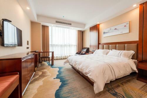 Urba Hotel (Yichun Wanda High-speed Railway Station)