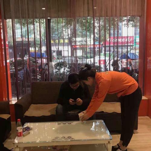 Hotel 7days Inn Zhuzhou Red Flag Square