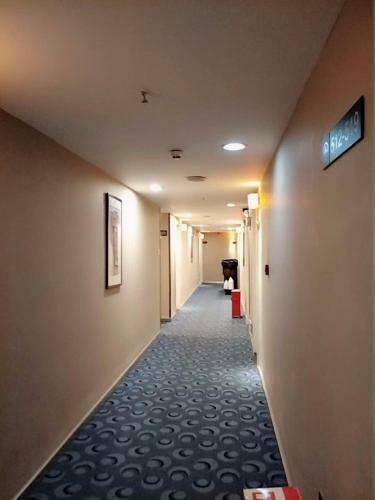 Hotel 7days Premium Zunyi Dingzikou Branch