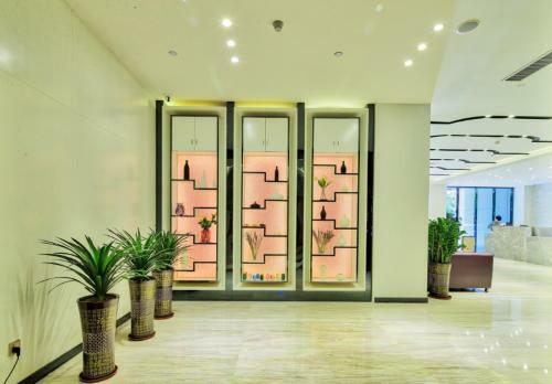 Lavande Hotel Shenzhen Baoan Haiya Binfencheng