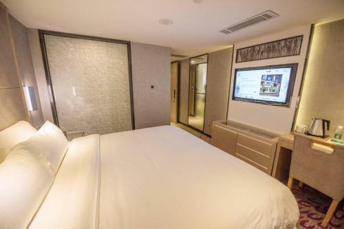 Lavande Hotel Shenzhen Baoan Haiya Binfencheng