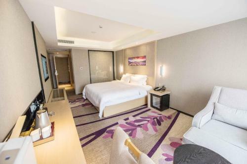 Lavande Hotel Shenzhen Baoan Haiya Binfencheng