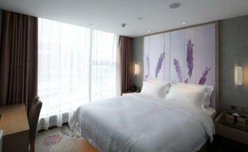 Lavande Hotel Shenzhen Baoan Haiya Binfencheng