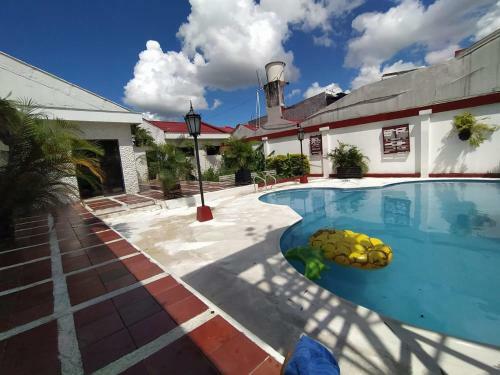 Hotel Confort House Acacias