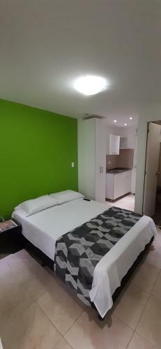 Farallones Apartahotel - Betania