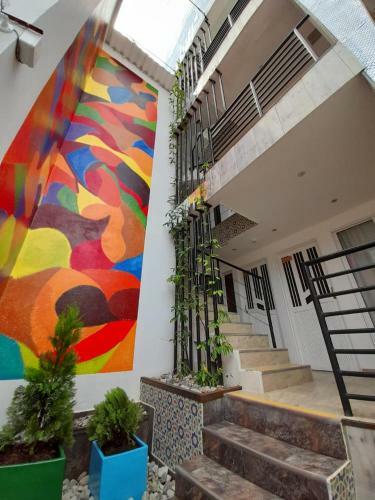 Farallones Apartahotel - Betania