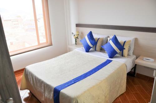 Albergue Hotel Suites Royal
