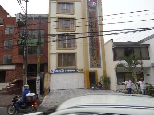 Aparta Hotel Plaza Real Norte