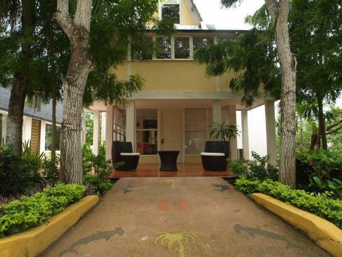 Hotel Cartagena Beach Bungalows