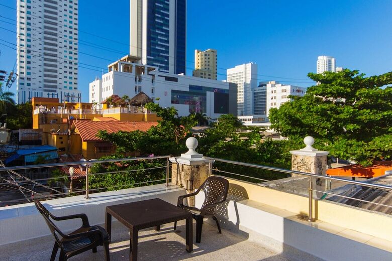 Hotel Avexi Suites By Gh Suites