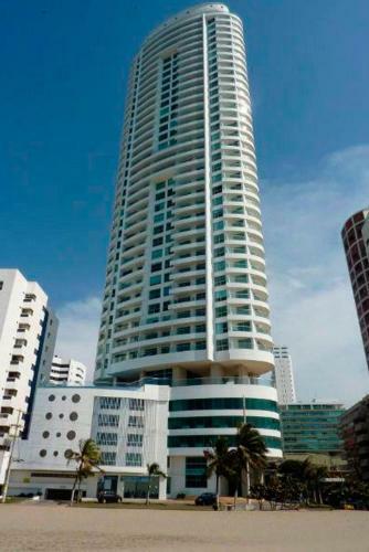 Apartamento Apto de 4 Cuartos En El Laguito