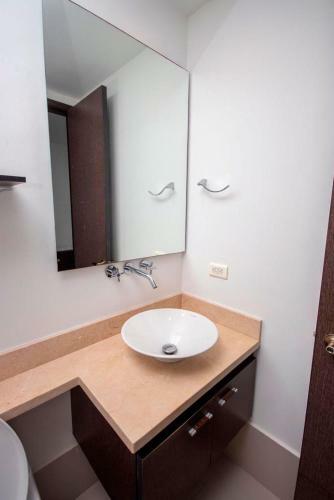 Apartamento Apto de 4 Cuartos En El Laguito