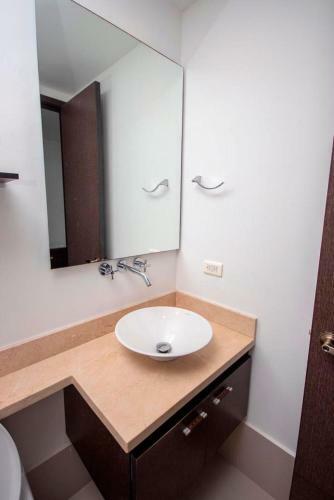 Apartamento Apto de 4 Cuartos En El Laguito