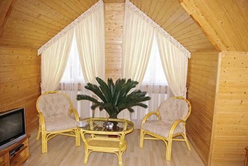 Hostal Guest House "from Home To Home"