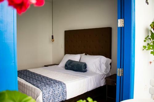 El Reloj Casa Hotel