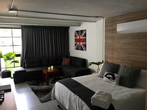 Hotel Tlc Inn My Home