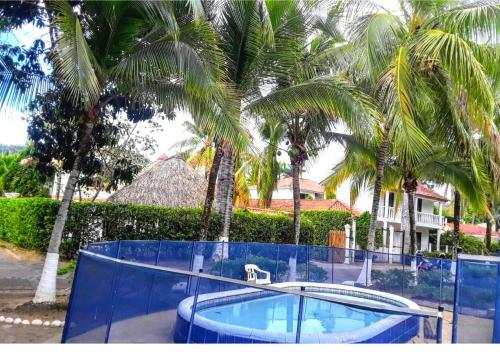 Casa Quinta Con Piscina Para Grupos En Melgar