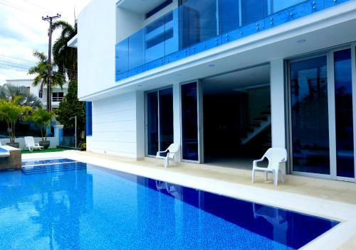 Casa Con Piscina Y Jacuzzi Privado En Melgar