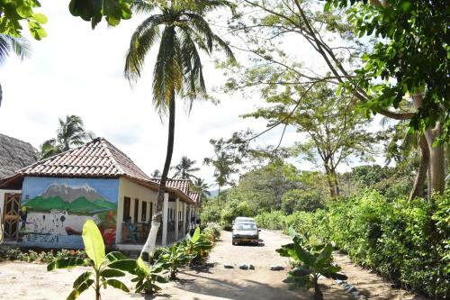 Posada Caba�as San Sebastian Palomino Beach Hostel