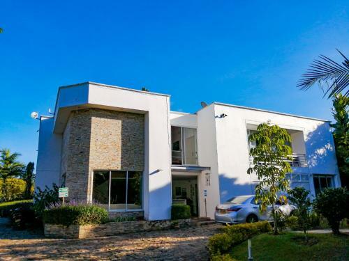 Hotel Hevilat Para�so de Oriente