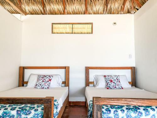 Hotel Sunsets Del Rosario