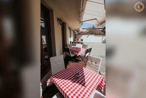 Hostal La Rezidenta