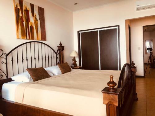 Apartamento The Palms Oceanfront Condo 604