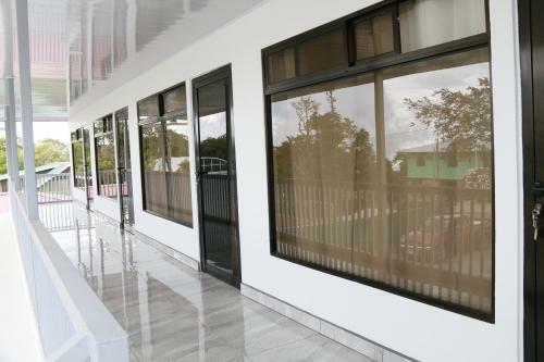 Hotel Cattleya Family