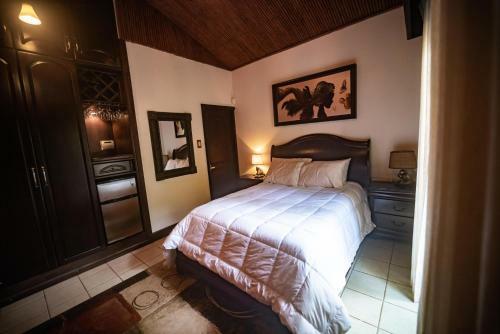 Bed & Breakfast Poza Blanca Lodge