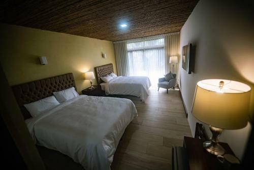 Bed & Breakfast Poza Blanca Lodge