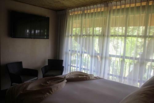 Bed & Breakfast Poza Blanca Lodge