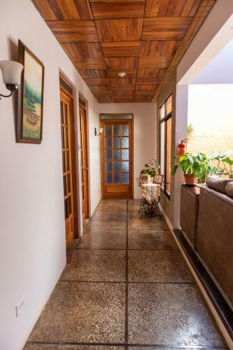 Hostal Hostel Bouganvilia Bed And Breakfast