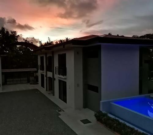 Hotel Ballena Paradise
