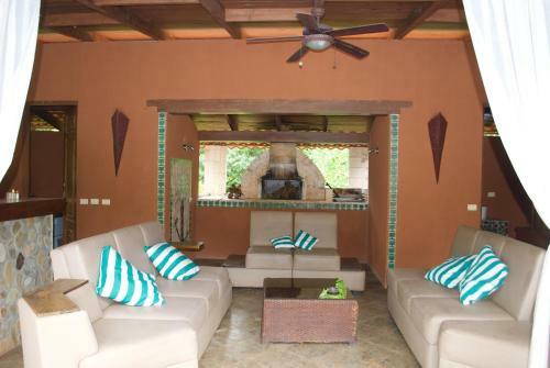 Casa La Colonial B&B