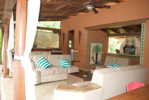 Casa La Colonial B&B