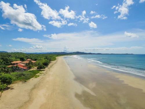 Villa Carmela By The Sea