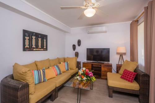 Apartamento Punta Plata 502 - Gorgeous! Ocean View Remodeled Condo