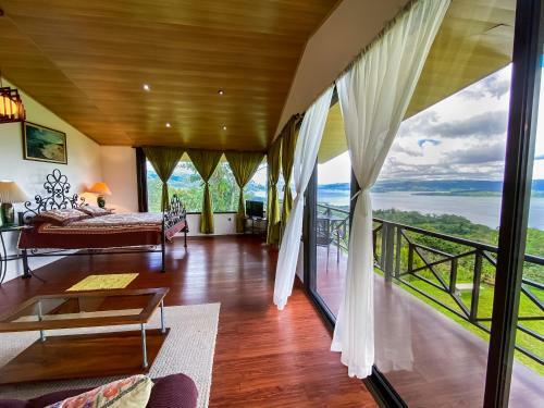 Hotel Retiro Del Lago Arenal Lodge