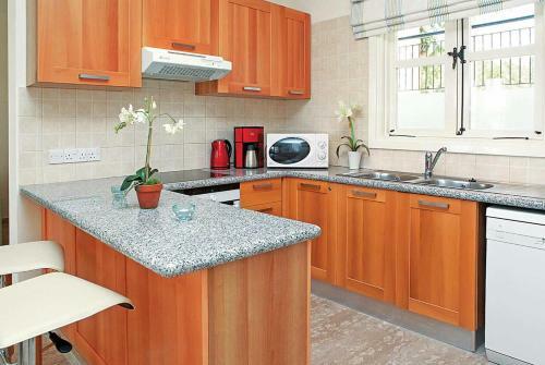 Apartamento Adonis Village U01