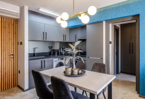 Lazuli Green View Apartments