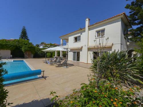 Villa Meneou Seaside Mansion 7