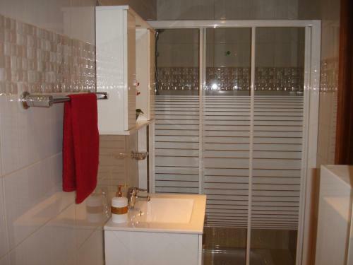 Love Holiday Suite 2