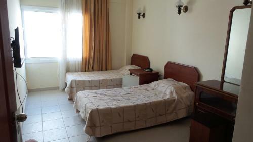 Kasgar Court Hotel