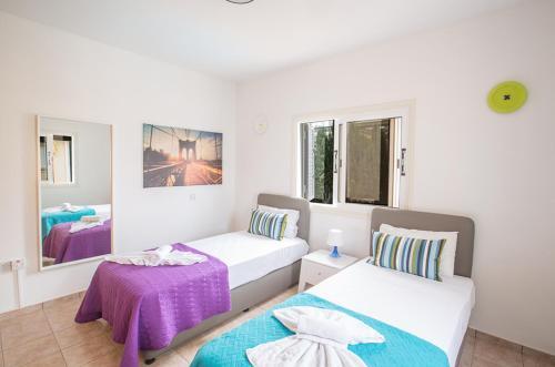 Four Bedrooms Villa 1267