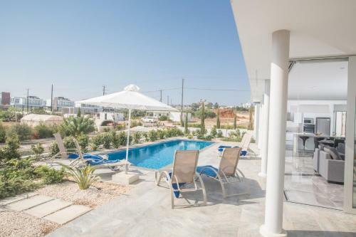 Blue Pearl Villas