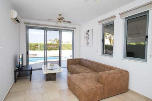 Villa Sunflower - 2 Bed Villa Protaras