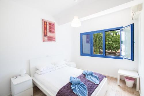 Luxury 4 Bedroom Villa With Private Pool, Protaras Villa 1237