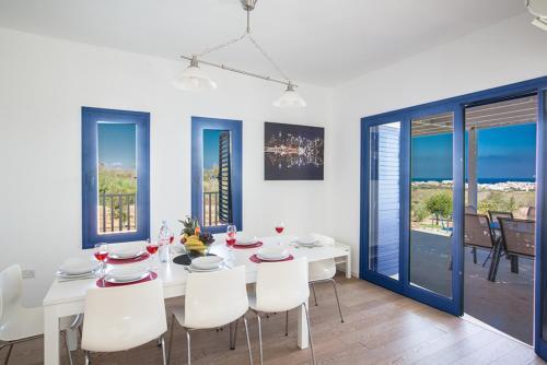 Luxury 4 Bedroom Villa With Private Pool, Protaras Villa 1237