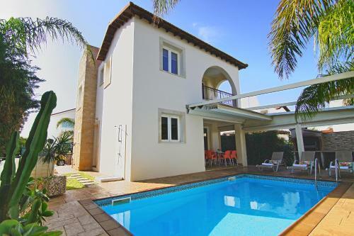 Villa Alyssa